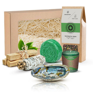 Geschenkset für Herzchakra (Anahata): Chakra-Tee + Räucherstäbchen + Kerze